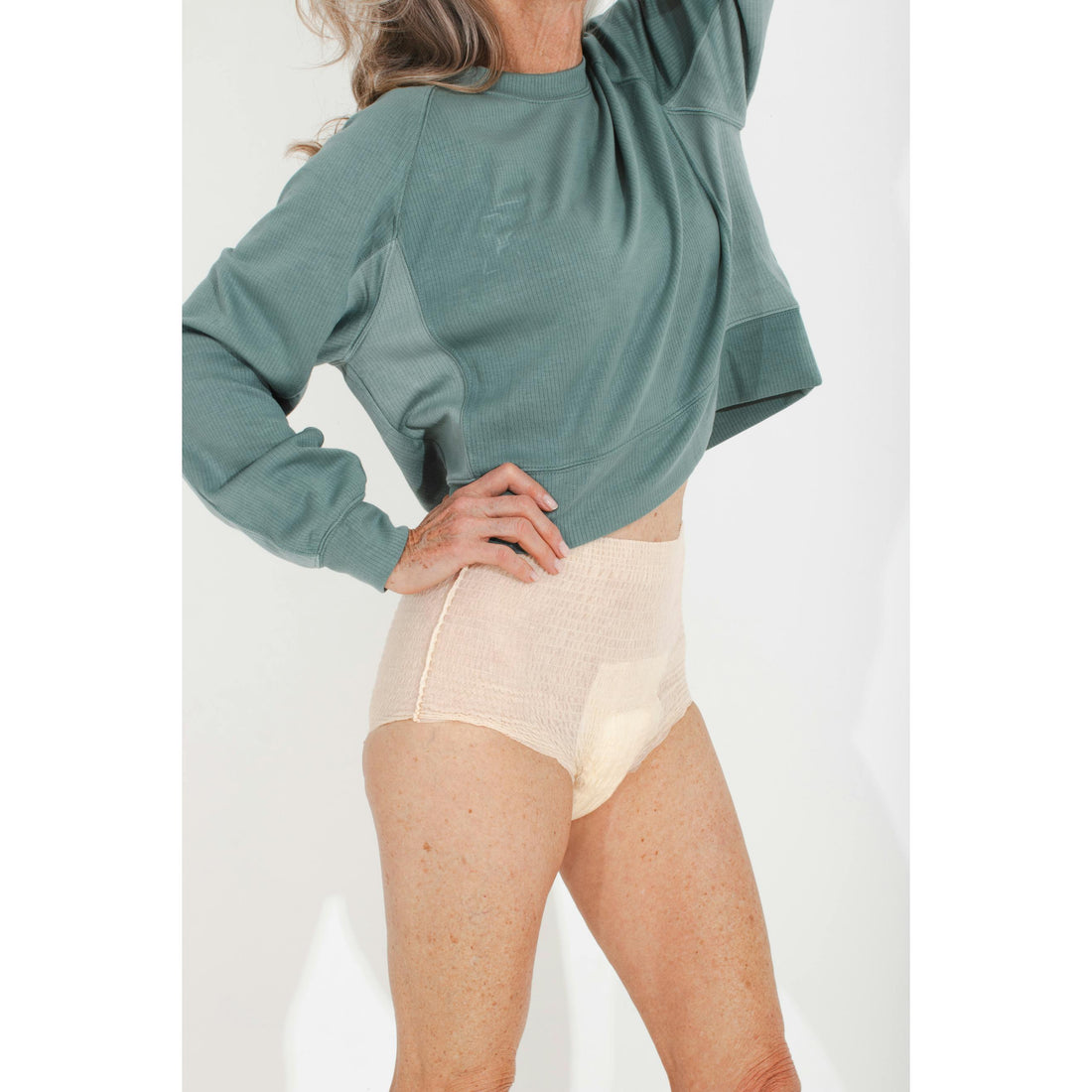 Staying Comfortable All Day with Bladder Leaks: From Morning Outfit to Bedtime